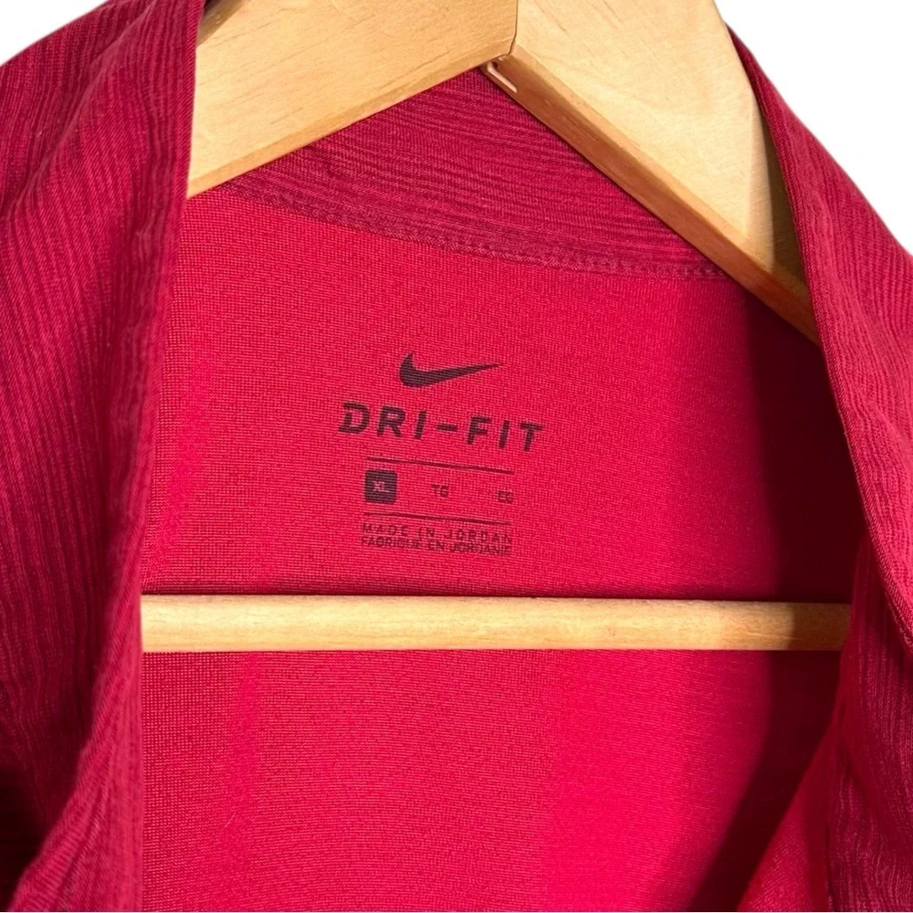 Nike Dri-Fit Quarter Zip Red Pullover Top - Picture 6 of 7